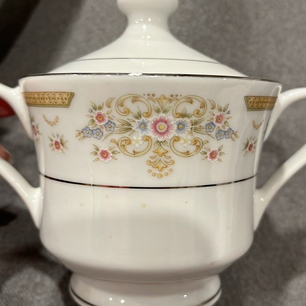 ๐ป3/$15 Coronet China Signature Collection Sugar Bowl - Picture 3 of 8